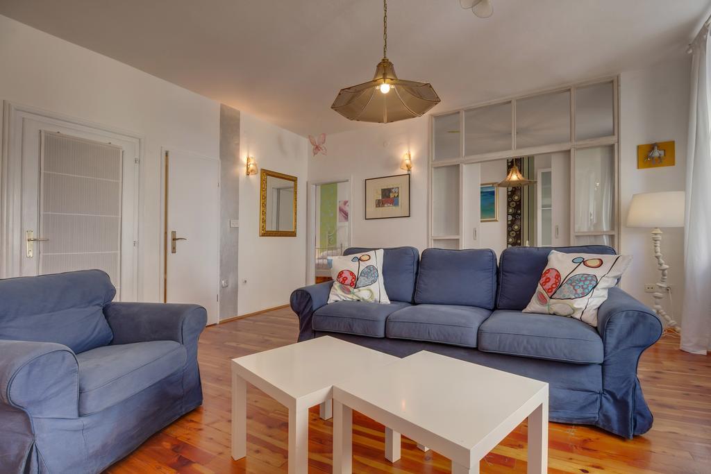 Apartments Mandarina Mali Lošinj Cameră foto