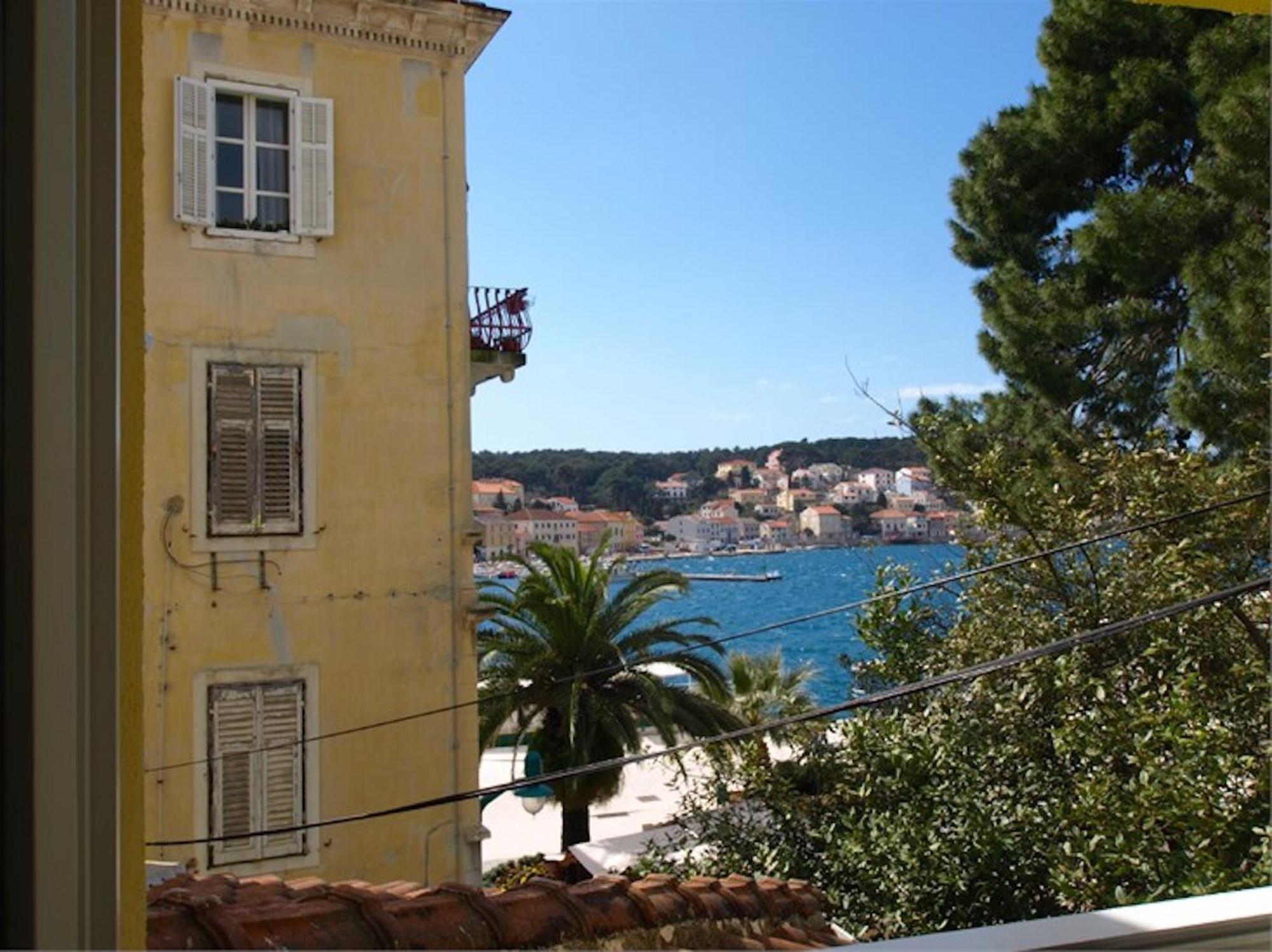 Apartments Mandarina Mali Lošinj Cameră foto