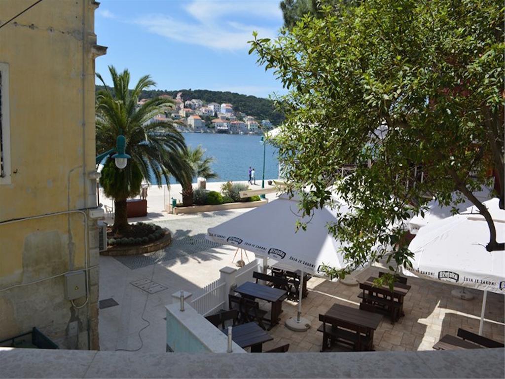 Apartments Mandarina Mali Lošinj Exterior foto
